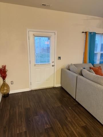 205 Nixon Way, La Vergne, TN 37086