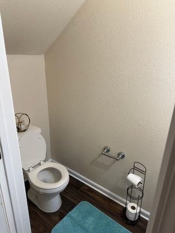 205 Nixon Way, La Vergne, TN 37086