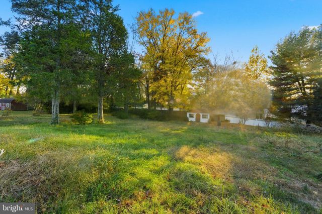 10006 S GRANT AVE, Manassas, VA 20110