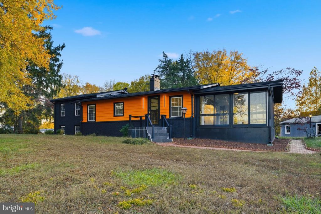 10006 S GRANT AVE, Manassas, VA 20110