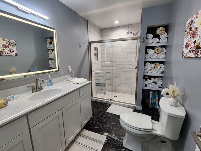 6600 W Indiana 45 Road, Bloomington, IN 47403