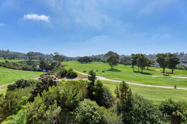 1001 Genter Street 6j, La Jolla, CA 92037