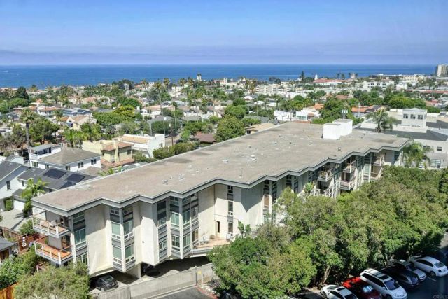 1001 Genter Street 6j, La Jolla, CA 92037
