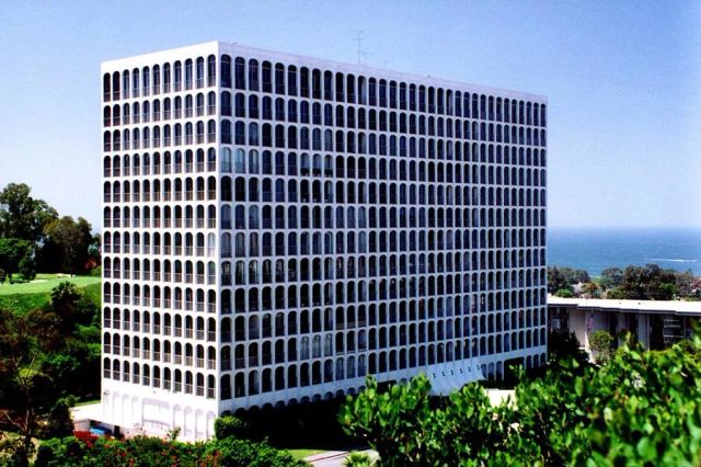 1001 Genter Street 6j, La Jolla, CA 92037
