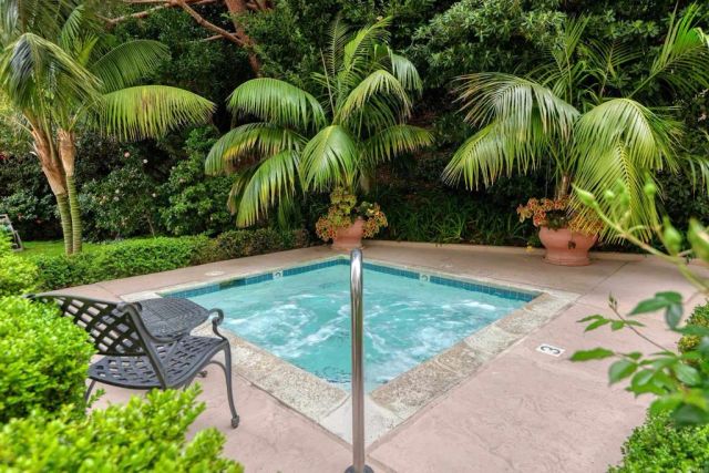 1001 Genter Street 6j, La Jolla, CA 92037