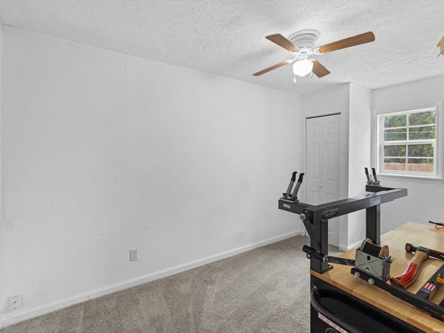 4100 E Riverside Drive, Evansville, IN 47714