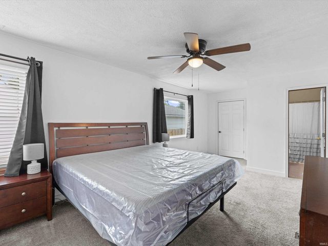4100 E Riverside Drive, Evansville, IN 47714