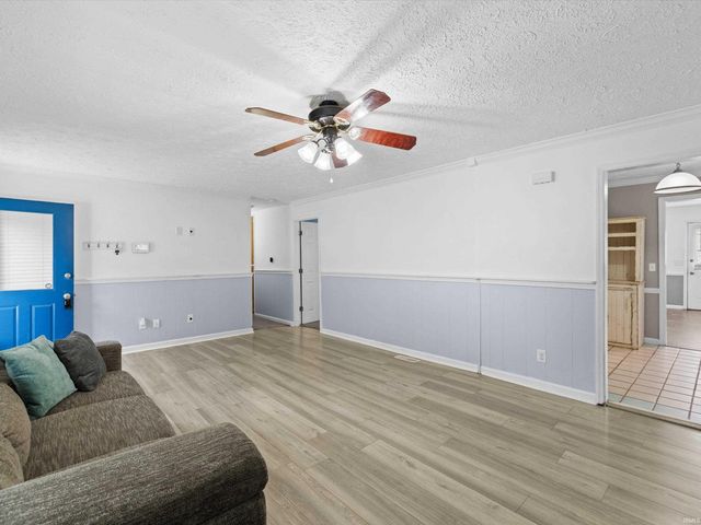 4100 E Riverside Drive, Evansville, IN 47714