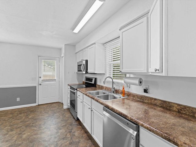 4100 E Riverside Drive, Evansville, IN 47714
