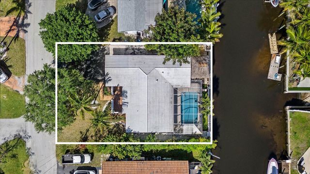 421 SW 18th Street, Pompano Beach, FL 33060