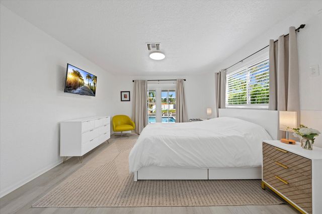 421 SW 18th Street, Pompano Beach, FL 33060