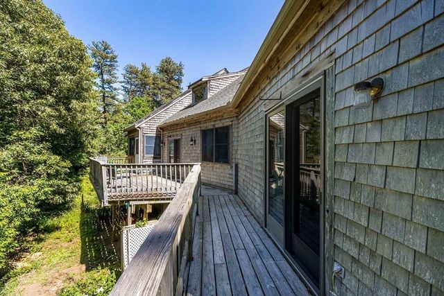 69 Whitetail Lane, Wellfleet, MA 02667