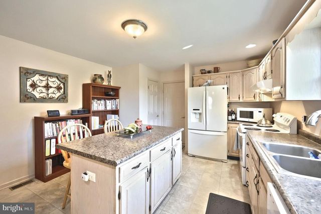 355 SACHS RD, Gettysburg, PA 17325