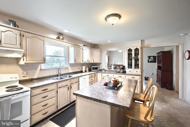 355 SACHS RD, Gettysburg, PA 17325
