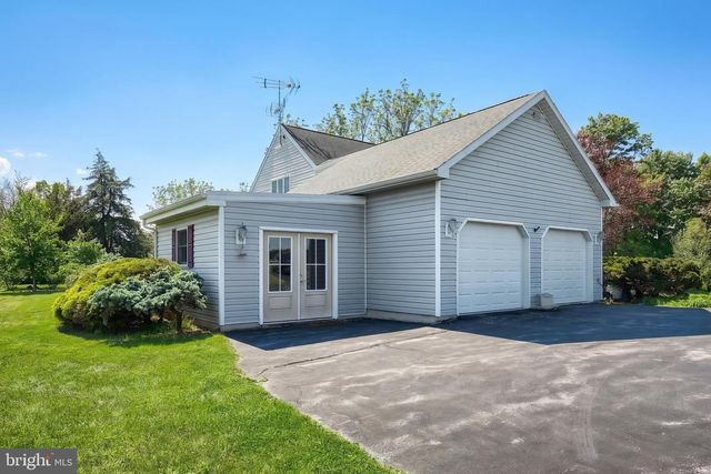 355 SACHS RD, Gettysburg, PA 17325
