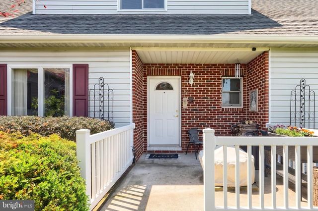 355 SACHS RD, Gettysburg, PA 17325