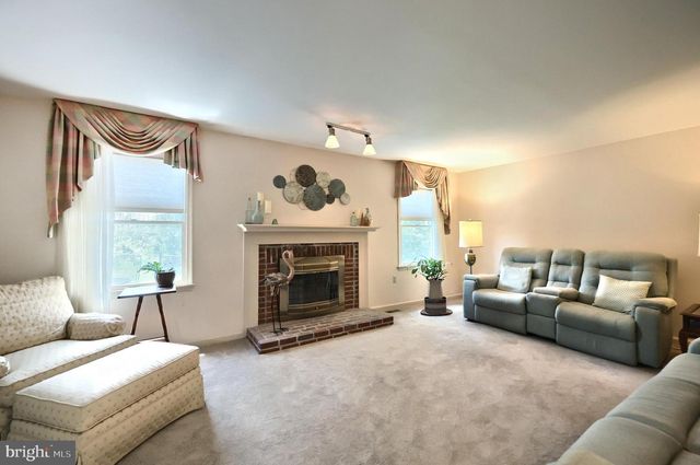 355 SACHS RD, Gettysburg, PA 17325