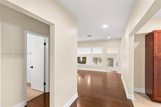 140 Santander Ave, Coral Gables, FL 33134