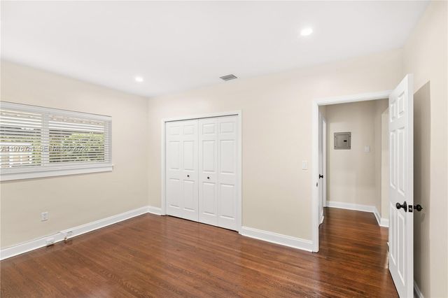 140 Santander Ave, Coral Gables, FL 33134