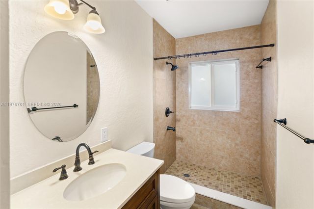 140 Santander Ave, Coral Gables, FL 33134