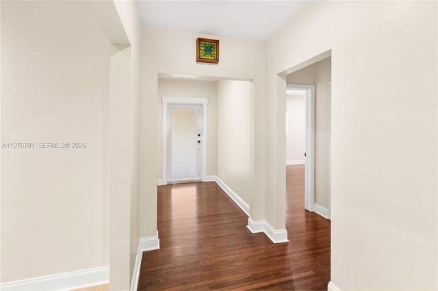 140 Santander Ave, Coral Gables, FL 33134