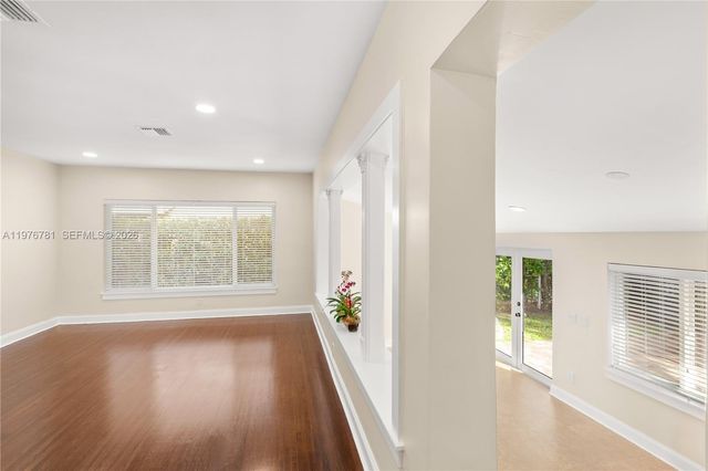 140 Santander Ave, Coral Gables, FL 33134