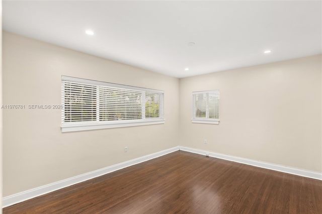 140 Santander Ave, Coral Gables, FL 33134