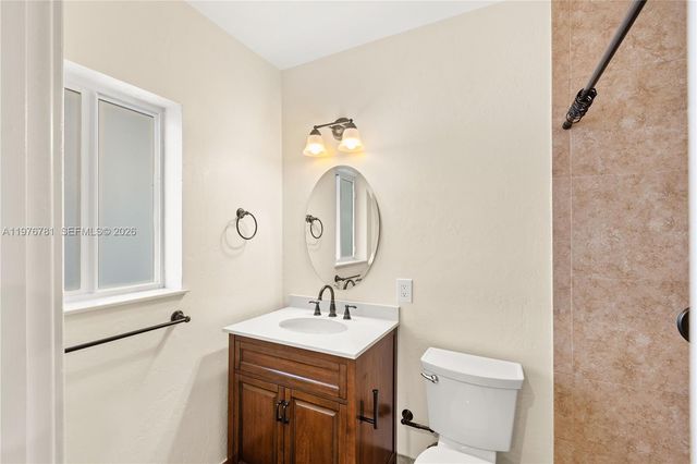 140 Santander Ave, Coral Gables, FL 33134