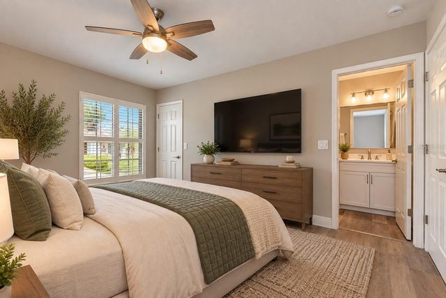 3942 SHORESIDE CIRCLE, Tampa, FL 33624