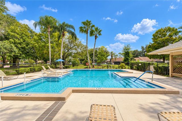 3942 SHORESIDE CIRCLE, Tampa, FL 33624