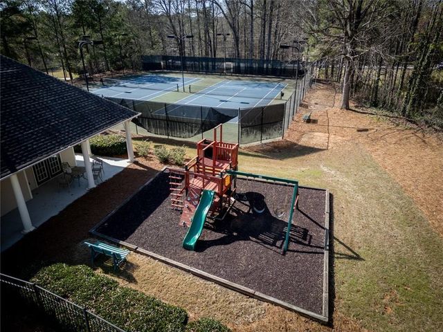558 Sterling Water Drive, Monroe, GA 30655