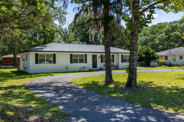 926 WOODLAWN STREET, Starke, FL 32091