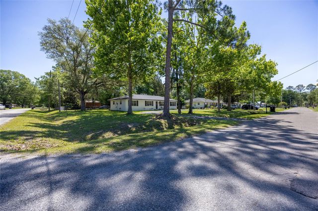 926 WOODLAWN STREET, Starke, FL 32091