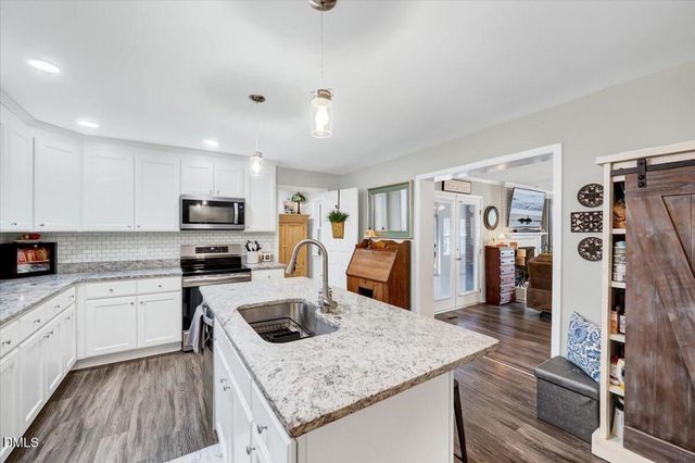 918 S Vermont Street, Smithfield, NC 27577