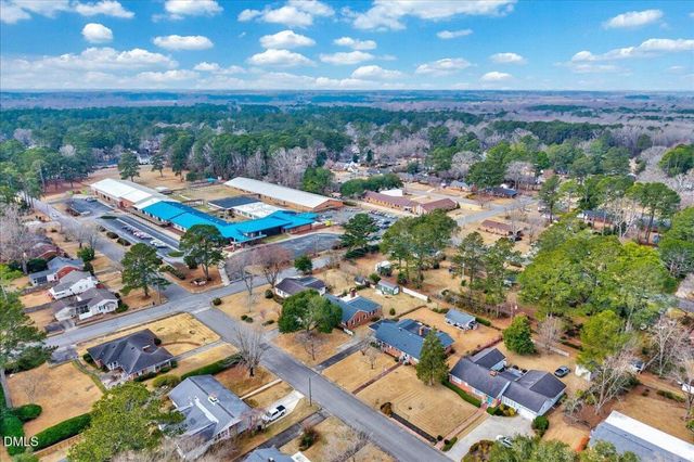 918 S Vermont Street, Smithfield, NC 27577