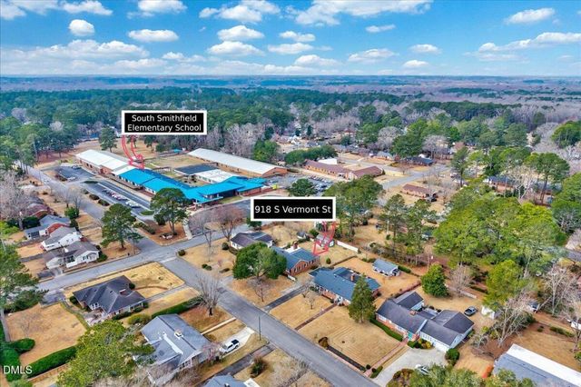 918 S Vermont Street, Smithfield, NC 27577