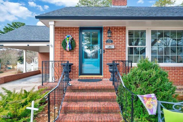 918 S Vermont Street, Smithfield, NC 27577