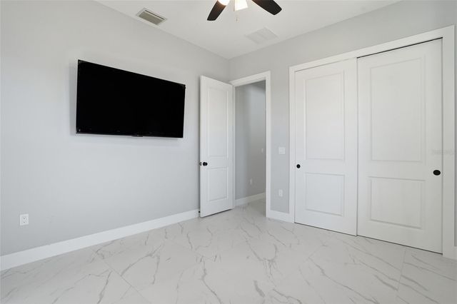 2415 56TH AVENUE NE, Naples, FL 34120