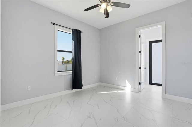 2415 56TH AVENUE NE, Naples, FL 34120