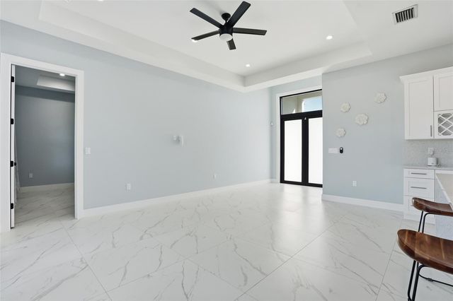2415 56TH AVENUE NE, Naples, FL 34120