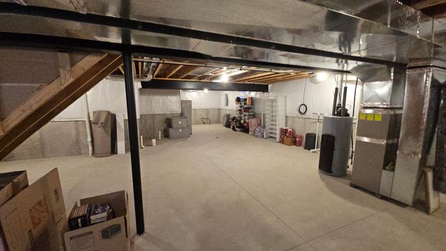 11627 Partridge Drive, Taylor, MI 48180