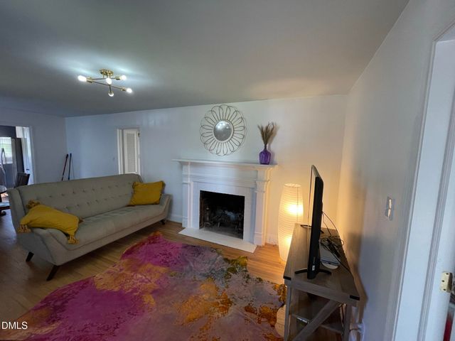 1009 Canterbury Road, Raleigh, NC 27607