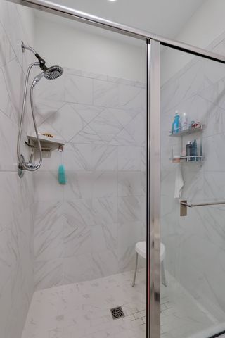 3207 Livermore Ln, Murfreesboro, TN 37130