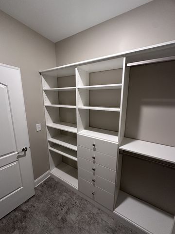 3207 Livermore Ln, Murfreesboro, TN 37130