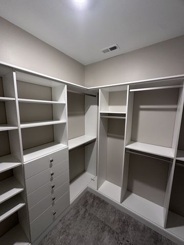 3207 Livermore Ln, Murfreesboro, TN 37130