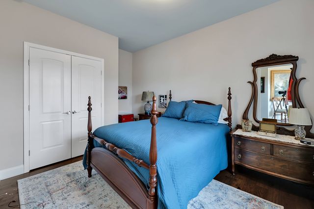 3207 Livermore Ln, Murfreesboro, TN 37130