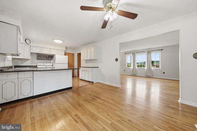 2 JAMES ST, Woodsboro, MD 21798