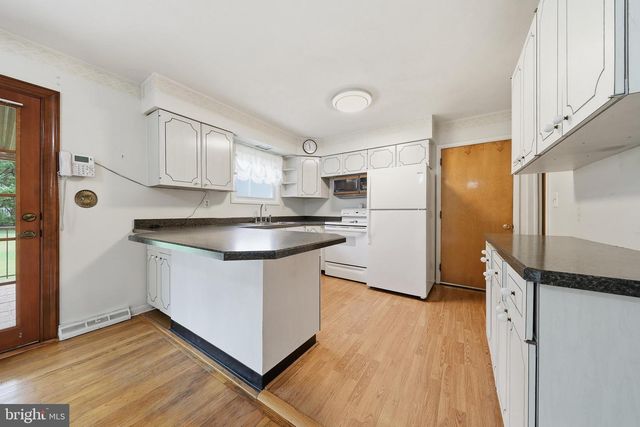 2 JAMES ST, Woodsboro, MD 21798