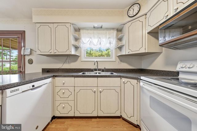 2 JAMES ST, Woodsboro, MD 21798