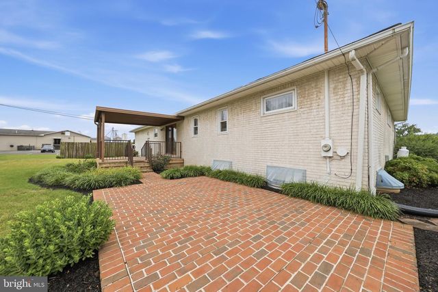 2 JAMES ST, Woodsboro, MD 21798